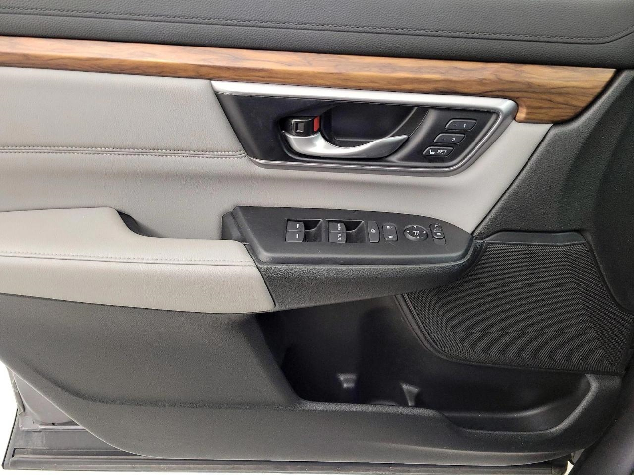 Honda CR-V Touring 2WD 2020