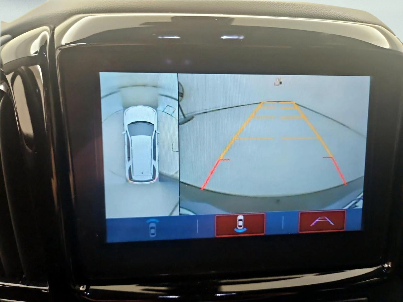 Chevrolet Traverse LT Cloth FWD 2020