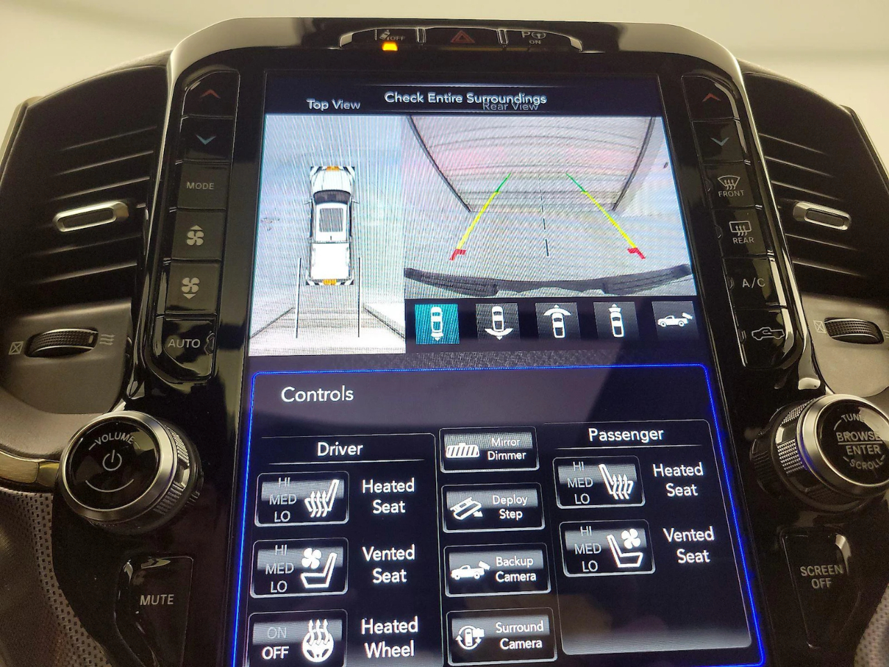 RAM 1500 Limited Crew Cab SWB 4WD 2020