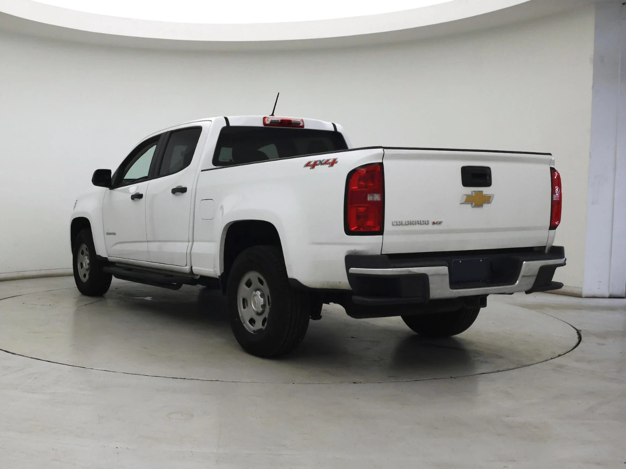 Chevrolet Colorado Work Truck Crew Cab 4WD Long Box 2018