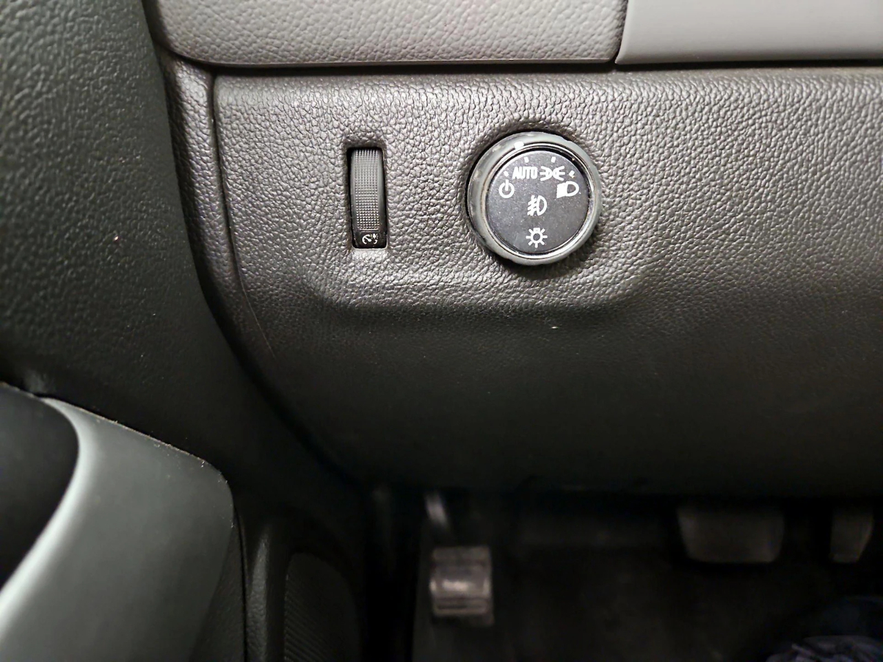 Chevrolet Colorado Work Truck Crew Cab 4WD Long Box 2018