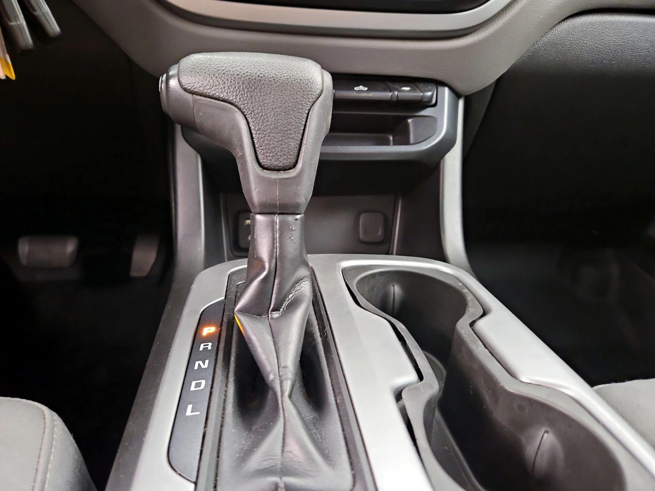 Chevrolet Colorado Work Truck Crew Cab 4WD Long Box 2018