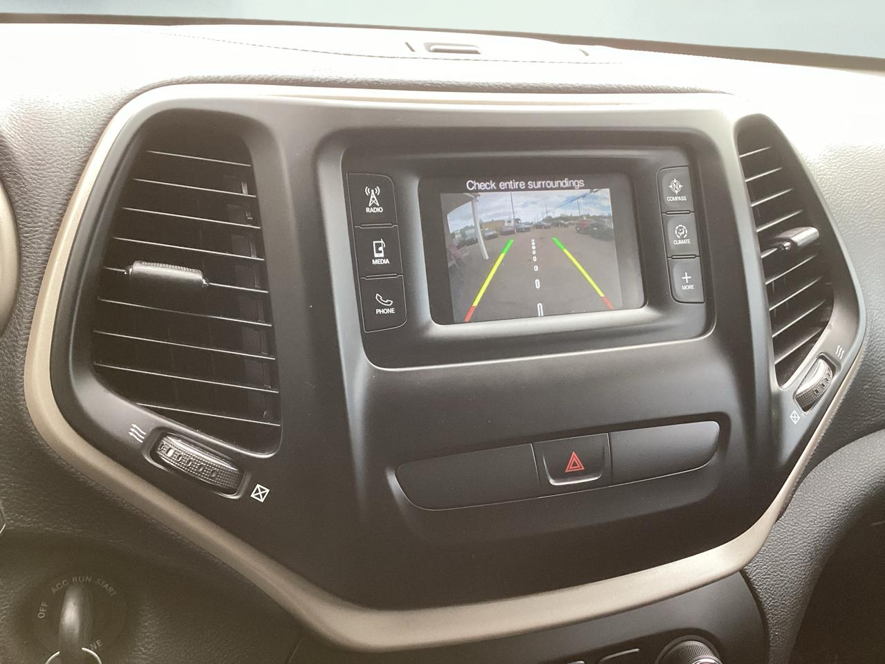 Jeep Cherokee Latitude 4WD 2016