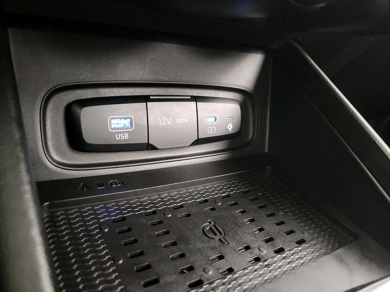 Hyundai Venue SEL 2024