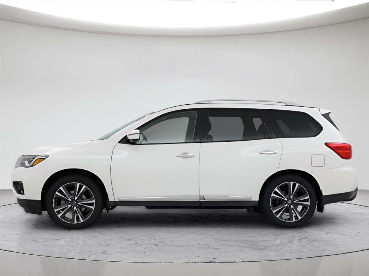 Nissan Pathfinder SL 4WD 2020