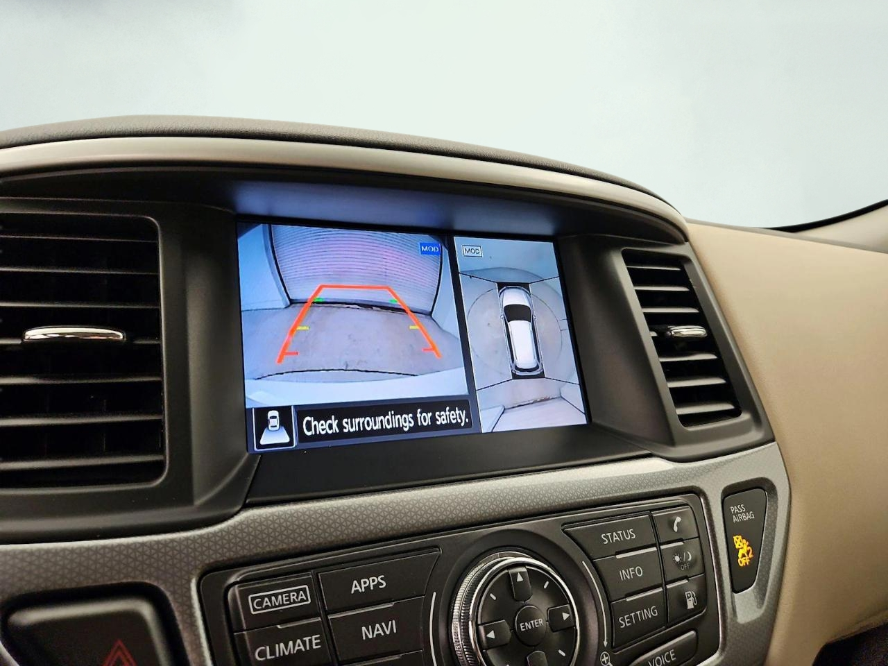 Nissan Pathfinder SL 4WD 2020