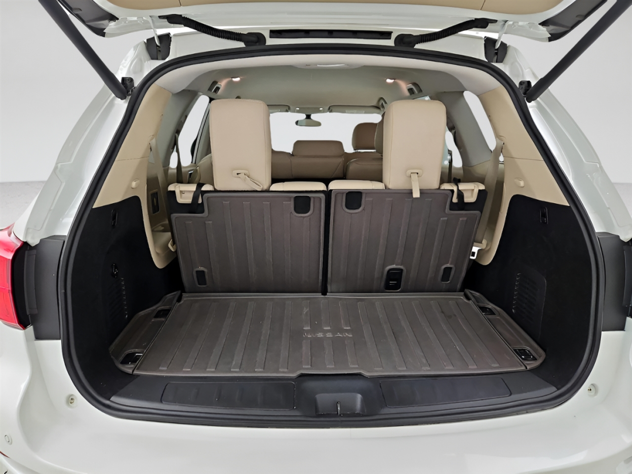 Nissan Pathfinder SL 4WD 2020