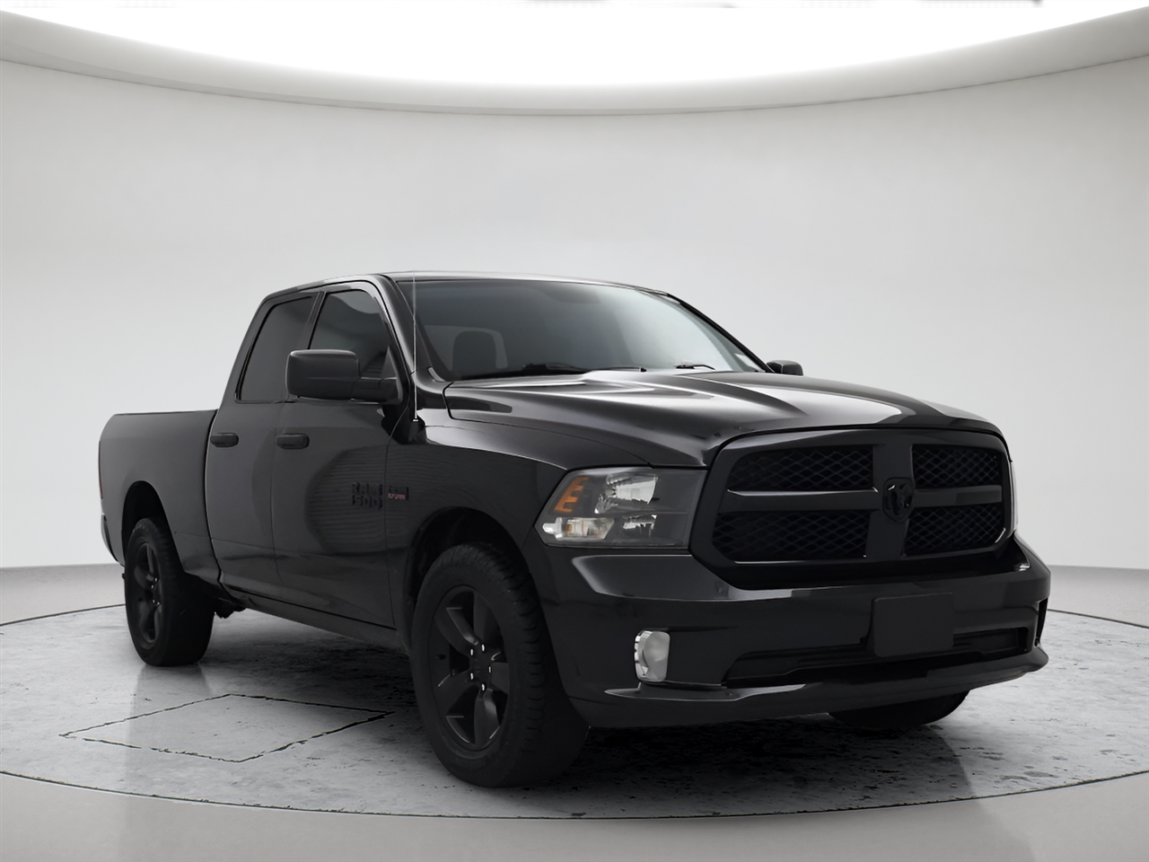 RAM 1500 Classic Tradesman Crew Cab SWB 4WD 2019