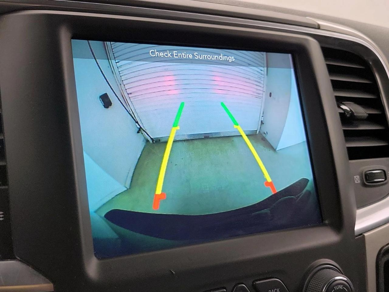 RAM 1500 Classic Tradesman Crew Cab SWB 4WD 2019