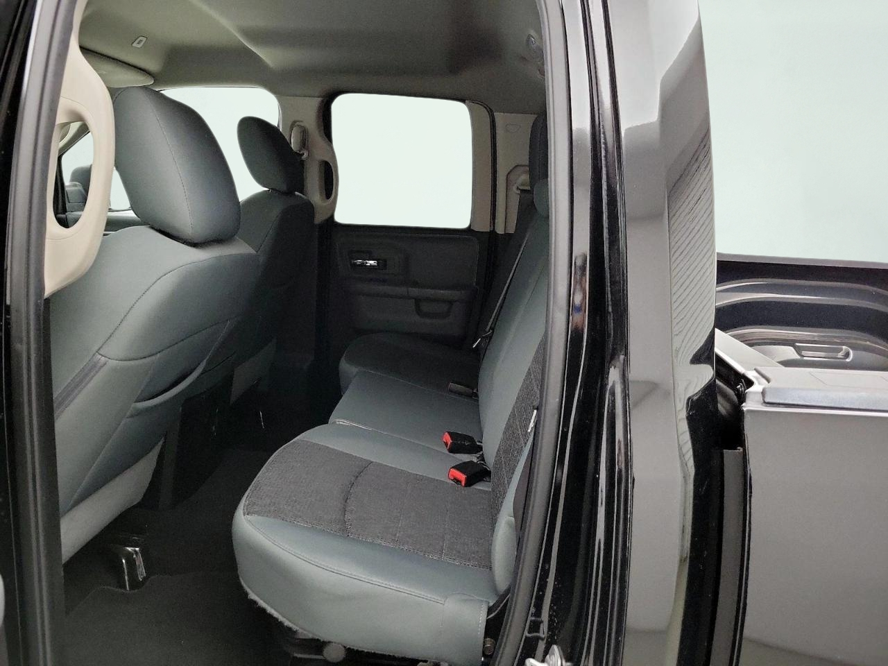 RAM 1500 Classic Tradesman Crew Cab SWB 4WD 2019