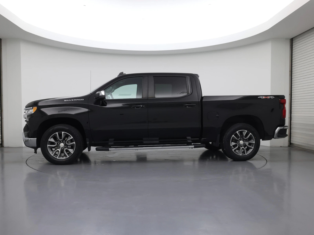 Chevrolet Silverado 1500 LT Crew Cab 4WD 2023