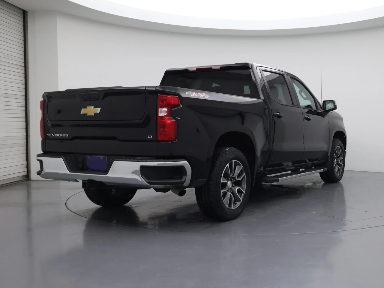 Chevrolet Silverado 1500 LT Crew Cab 4WD 2023
