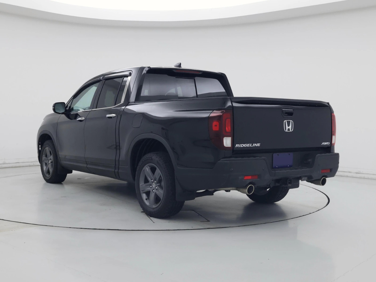 GMC Canyon Denali Crew Cab 2WD Long Box 2018