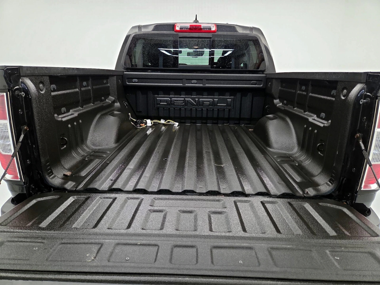 GMC Canyon Denali Crew Cab 2WD Long Box 2018