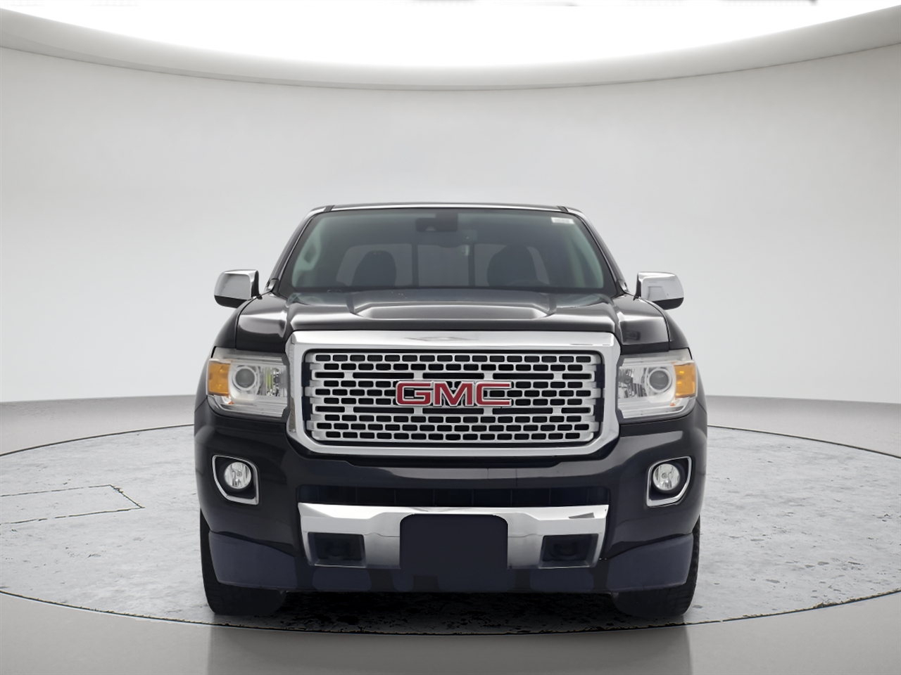 GMC Canyon Denali Crew Cab 2WD Long Box 2018