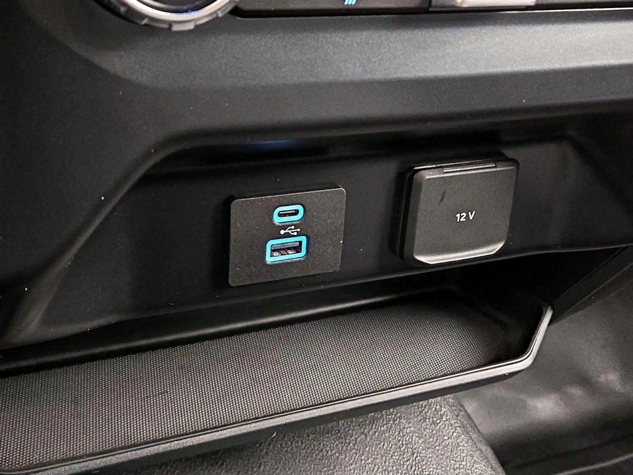 Ford F-150 Lariat SuperCrew 5.5-ft. Bed 2WD 2022