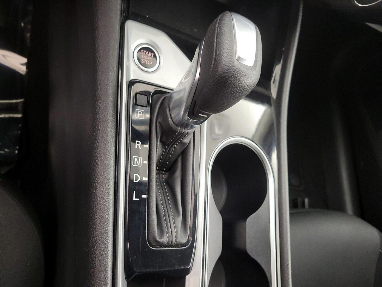 Nissan Altima 2.5 SV 2025