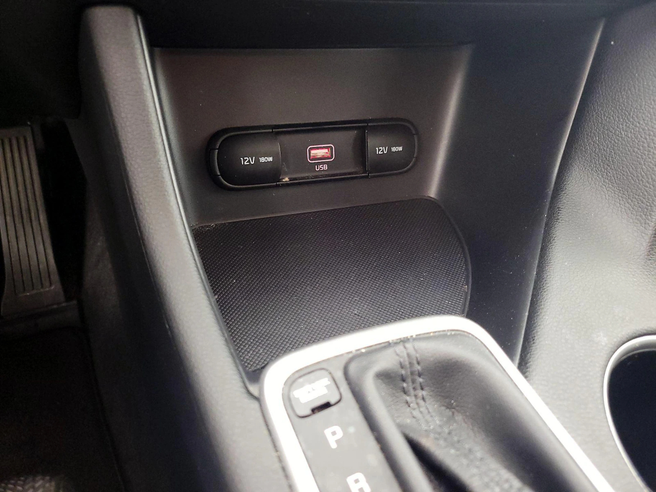 Kia Sportage LX FWD 2021