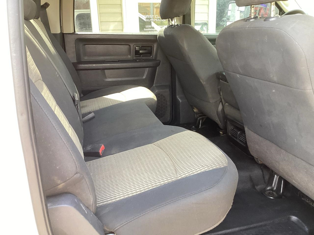 RAM 2500 ST Crew Cab LWB 4WD 2011