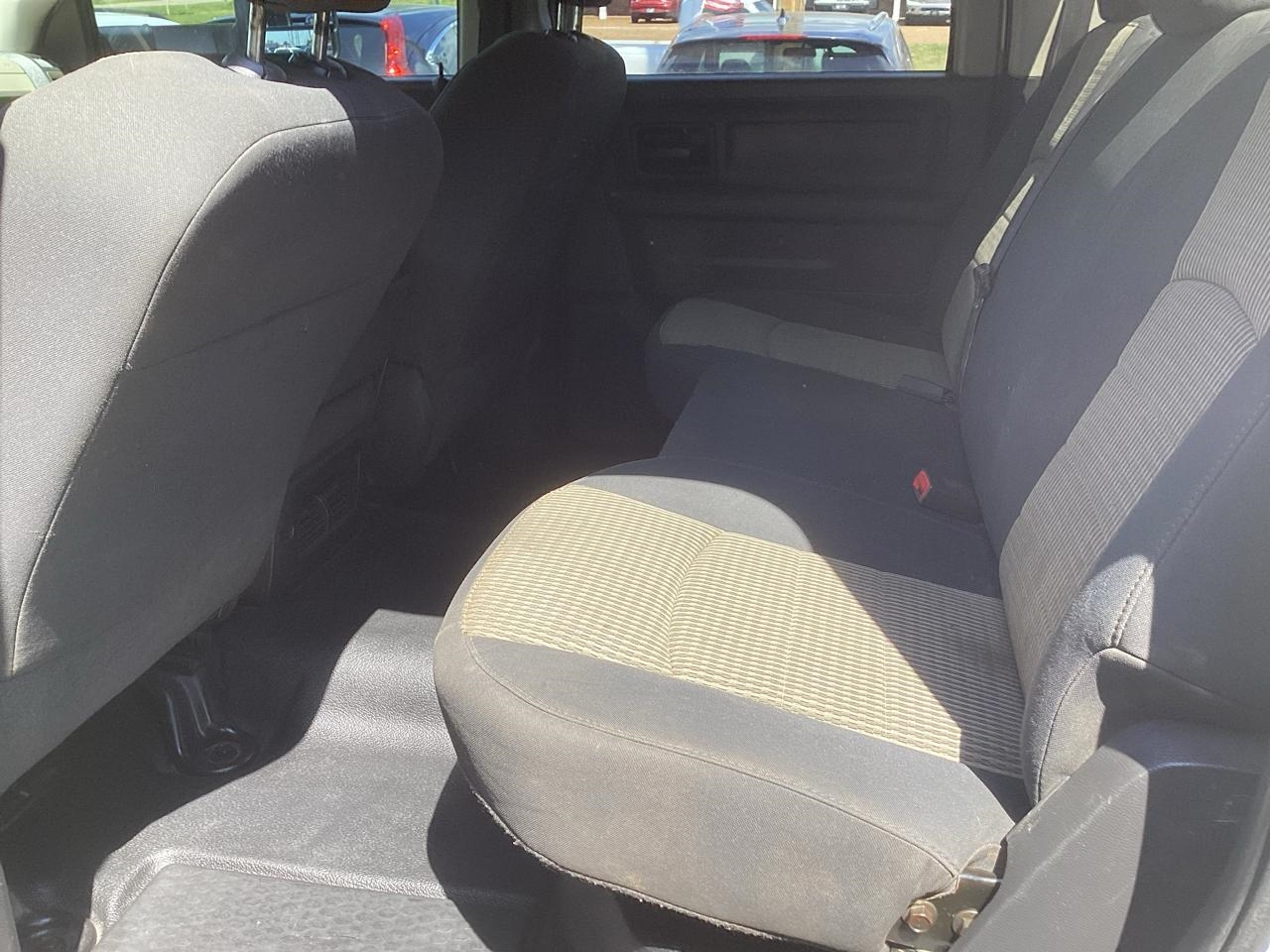 RAM 2500 ST Crew Cab LWB 4WD 2011