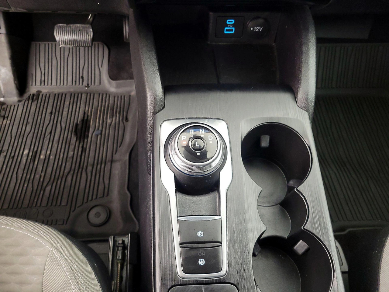 Ford Escape S 2022