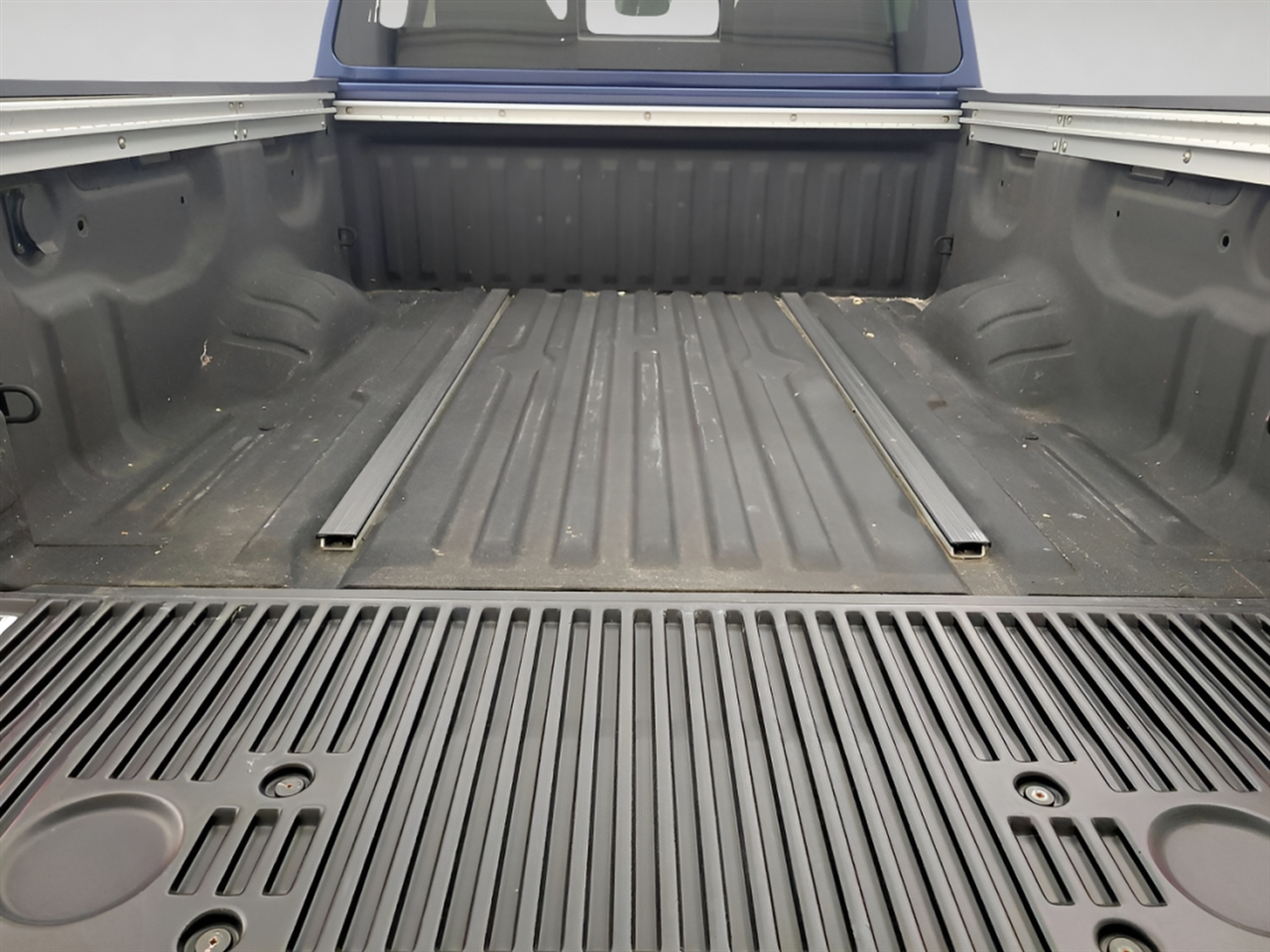 Nissan Titan S Crew Cab 2WD 2017
