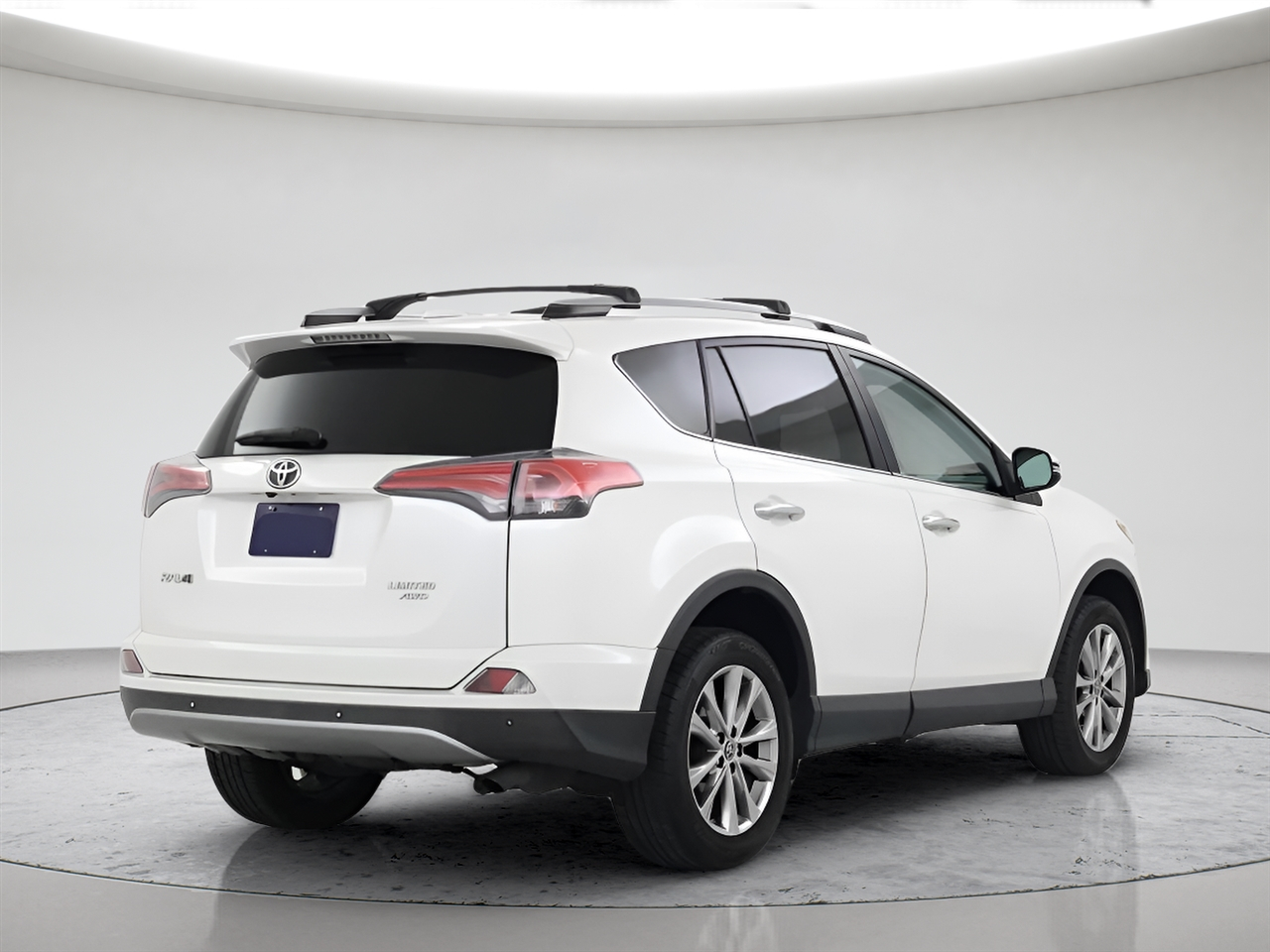 Toyota RAV4 Limited FWD 2017