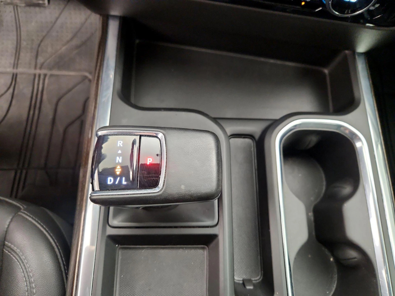 Chevrolet Silverado 1500 LTZ Crew Cab 4WD 2023