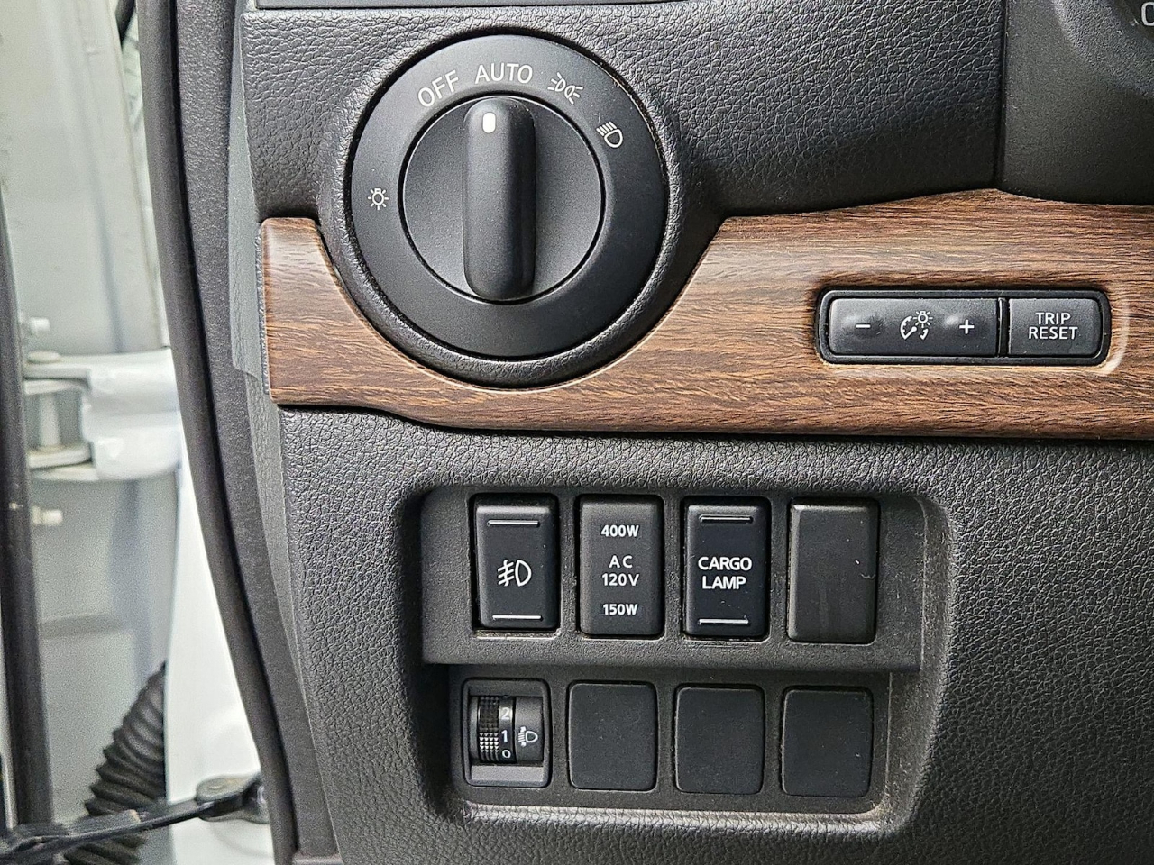 Nissan Titan XD PRO-4X Crew Cab 4WD Diesel 2018