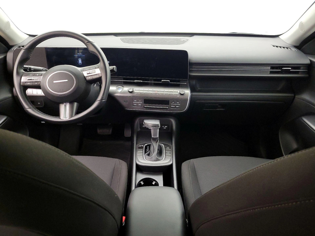 Hyundai Kona SEL AWD 2025