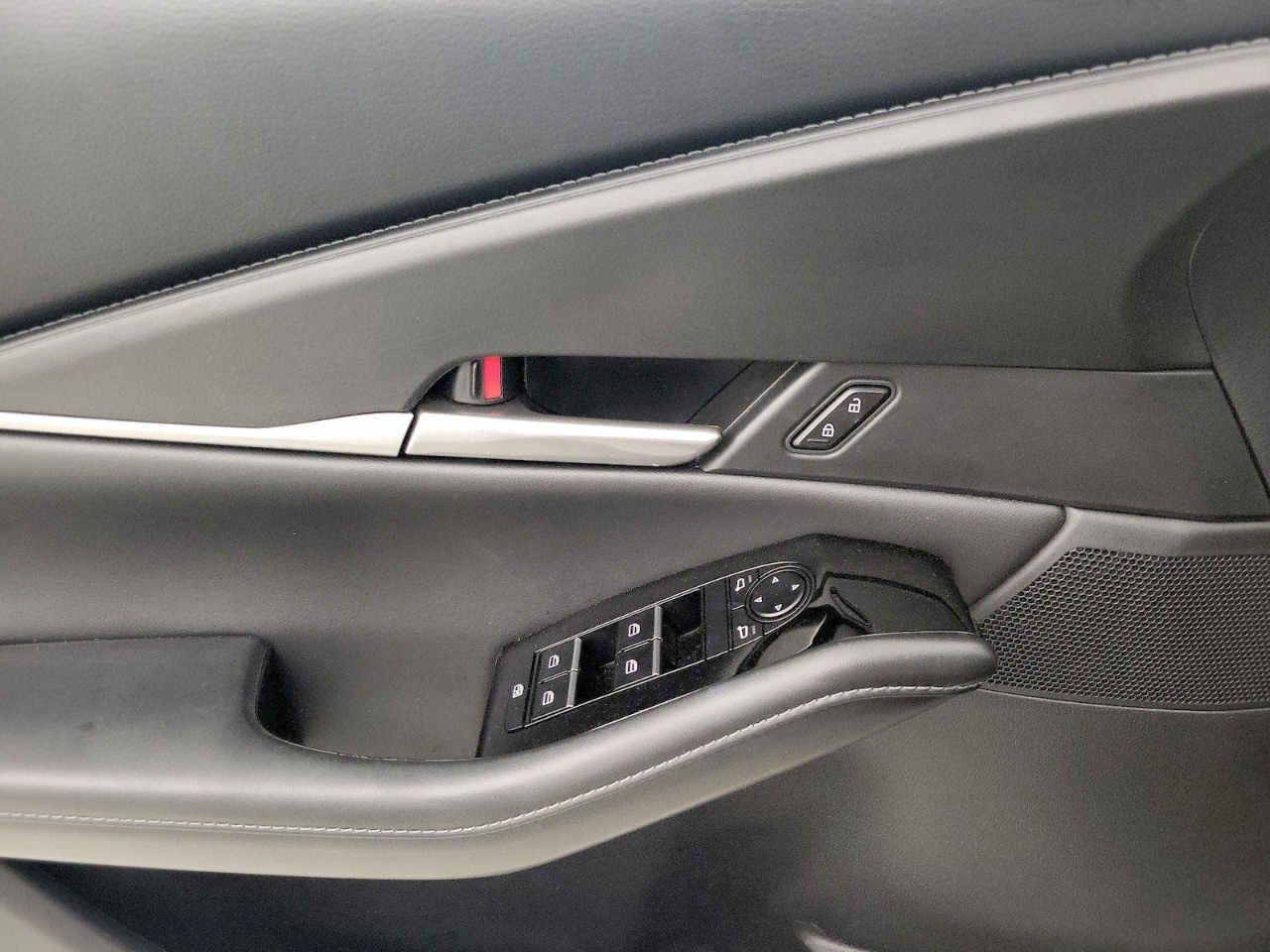 Mazda CX-30 Select 2025