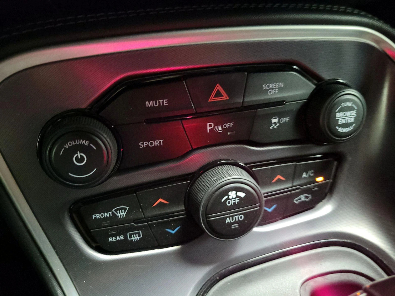 Dodge Challenger SXT 2019