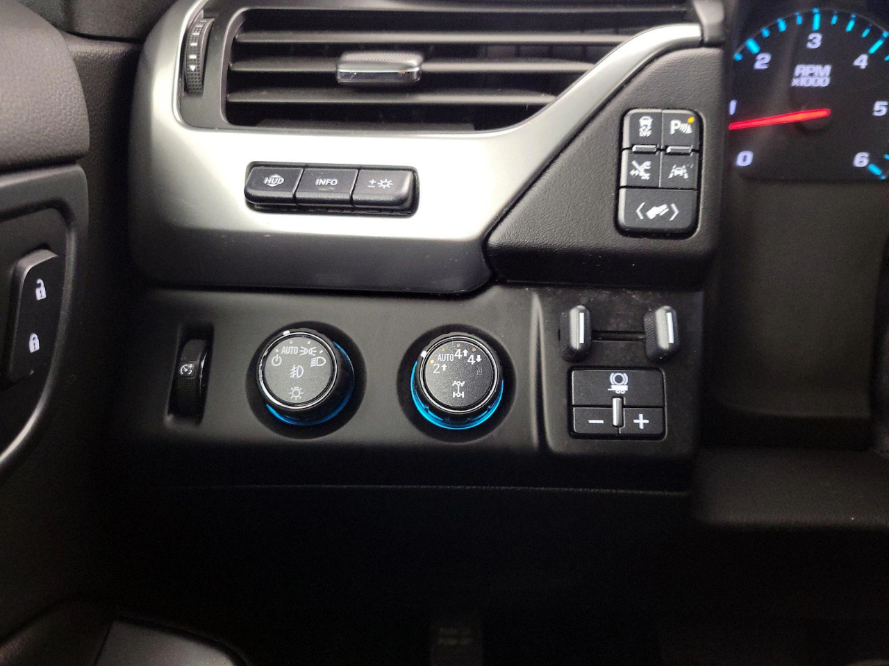 Chevrolet Tahoe Premier 2WD 2019