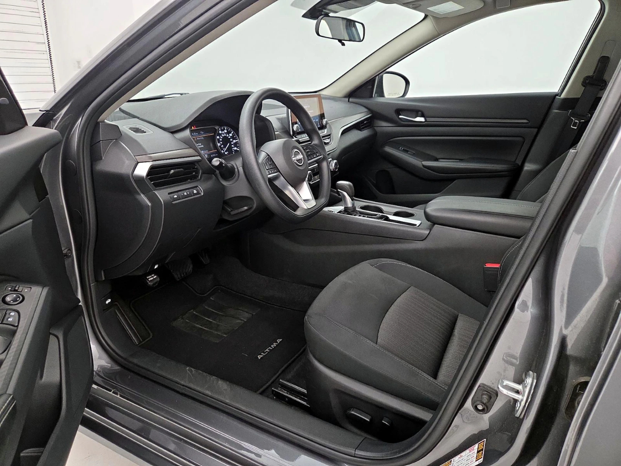 Nissan Altima 2.5 SV 2025