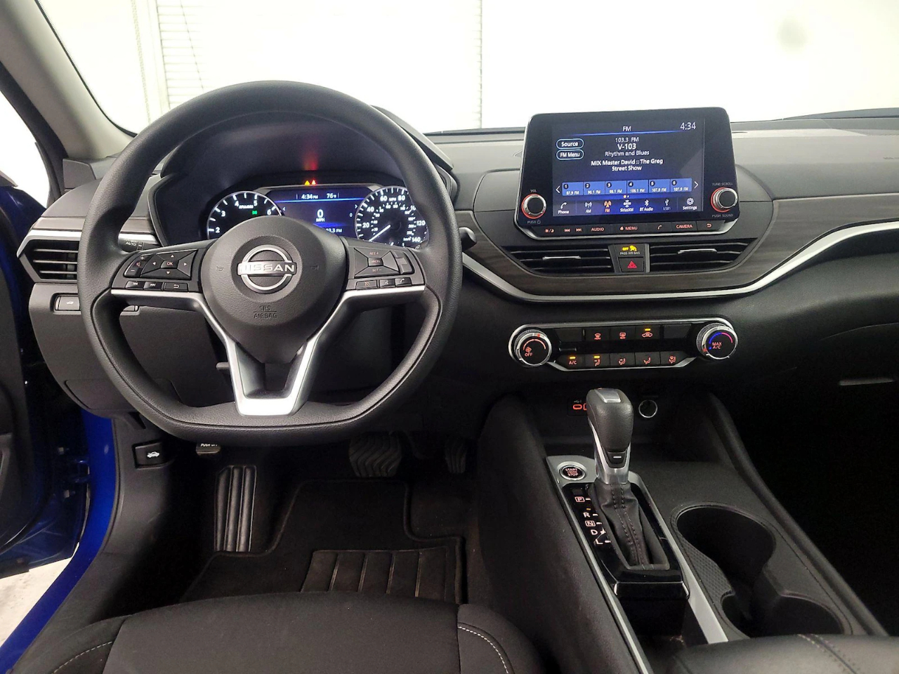 Nissan Altima 2.5 SV 2025