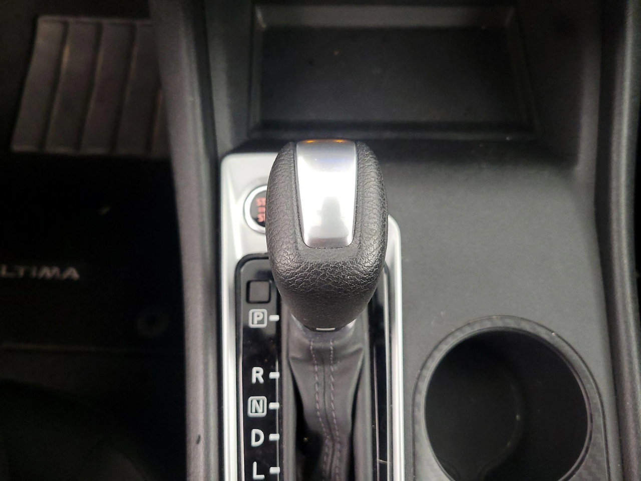 Nissan Altima 2.5 SV 2025
