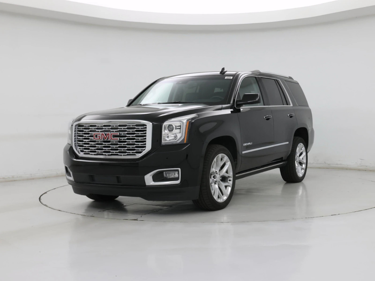 GMC Yukon Denali 4WD 2017