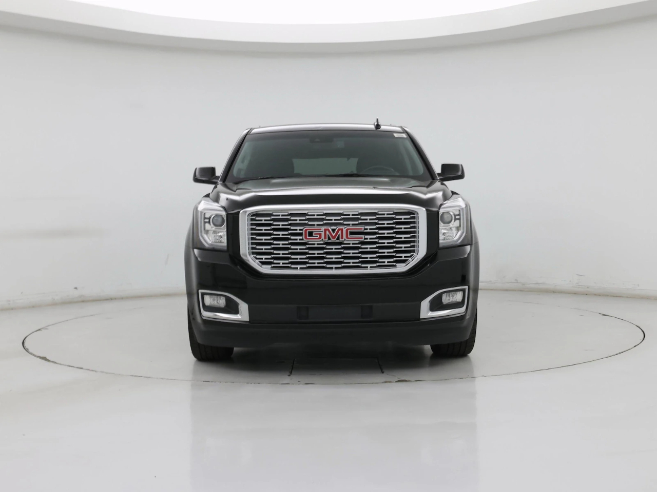 GMC Yukon Denali 4WD 2017
