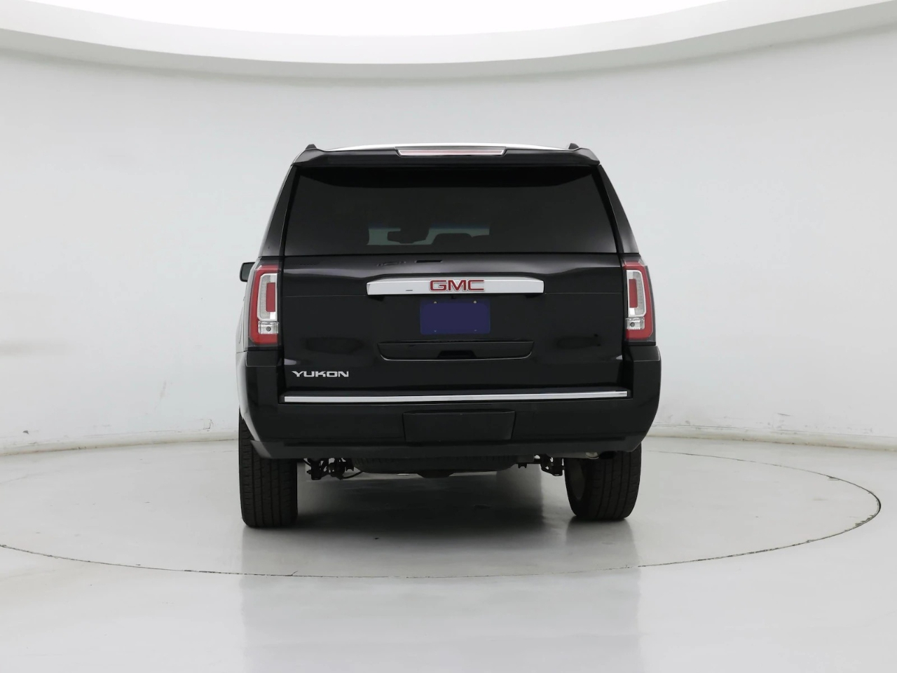 GMC Yukon Denali 4WD 2017