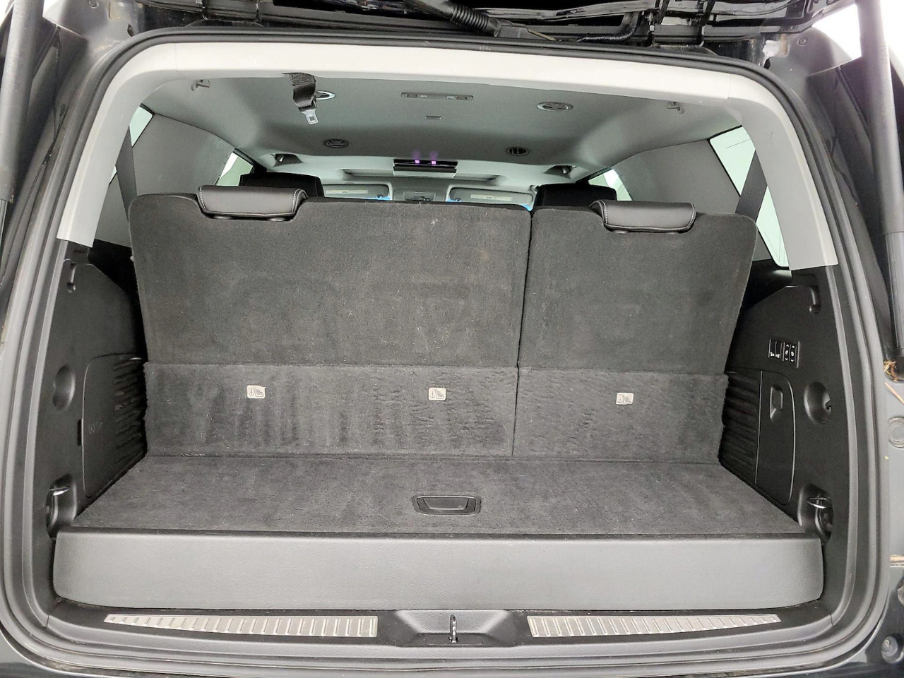 GMC Yukon Denali 4WD 2017