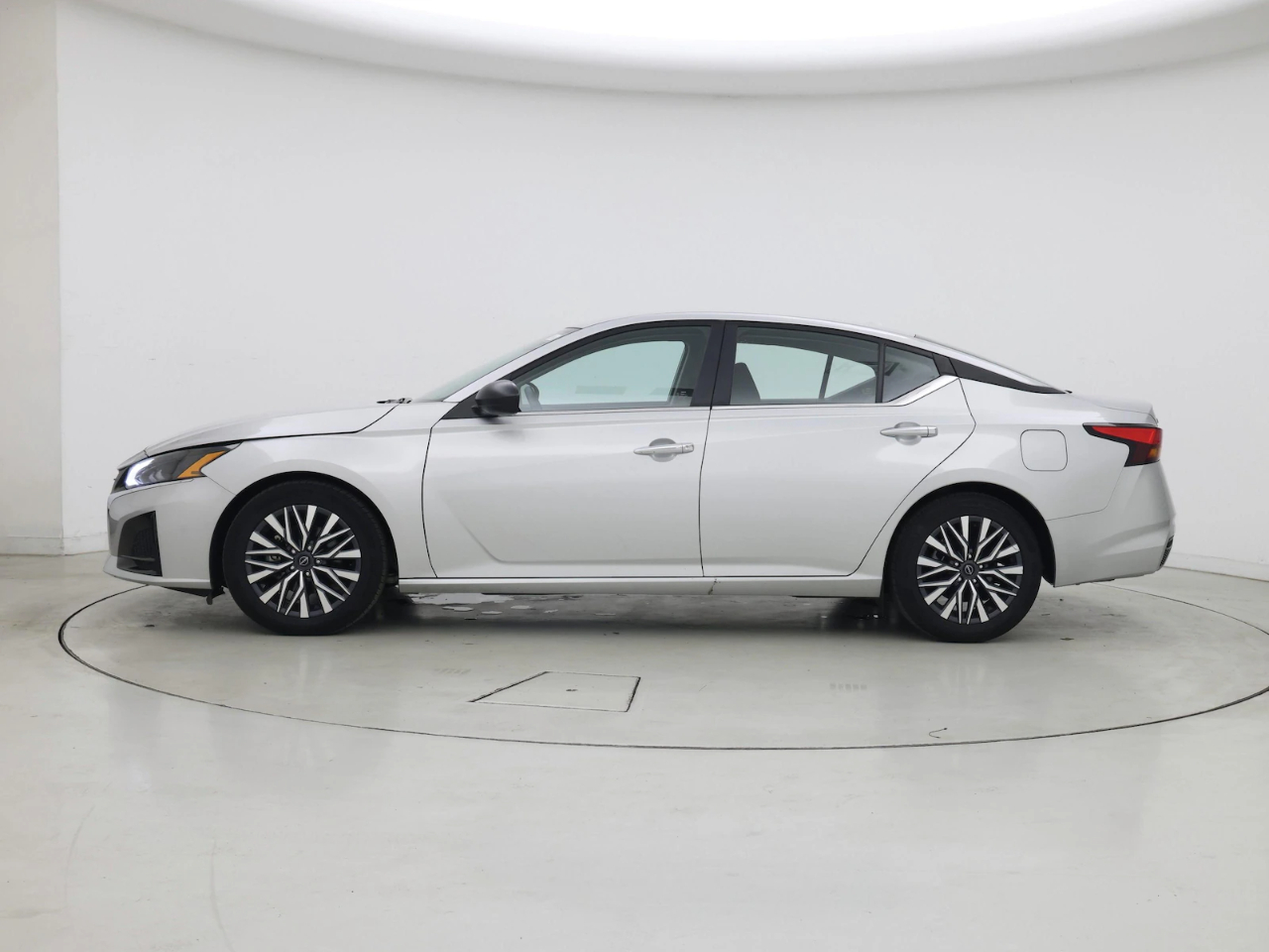 Nissan Altima 2.5 SV 2025