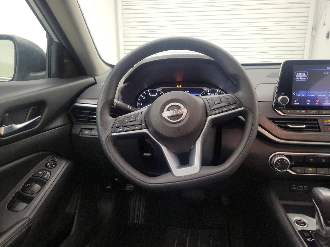 Nissan Altima 2.5 SV 2025