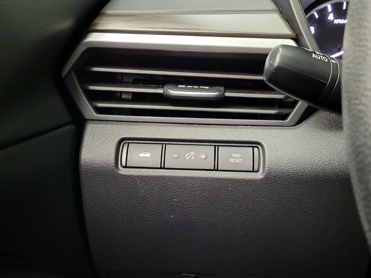 Nissan Altima 2.5 SV 2025