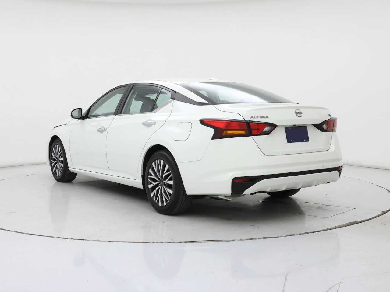 Nissan Altima 2.5 SV 2025