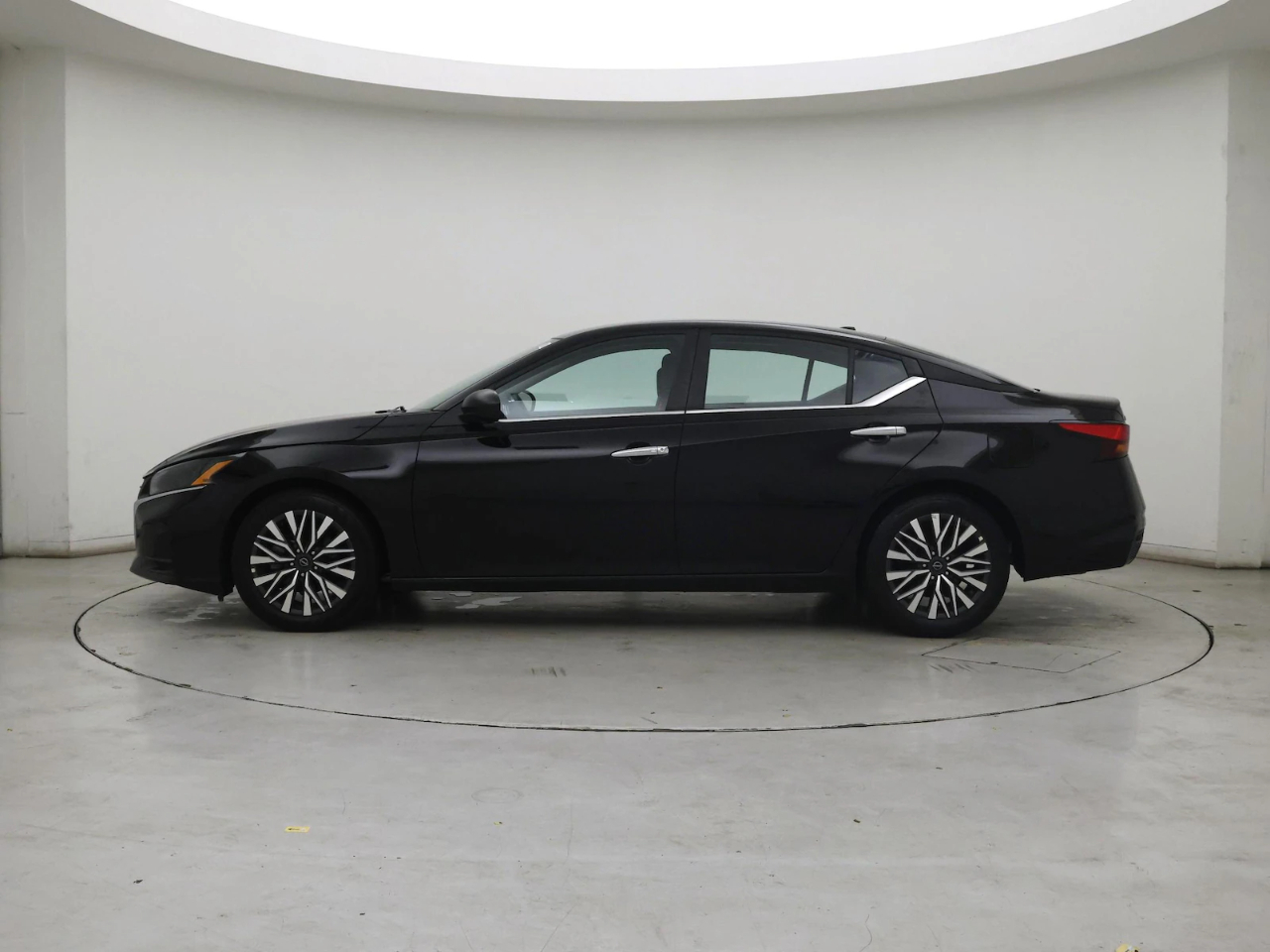 Nissan Altima 2.5 SV 2025