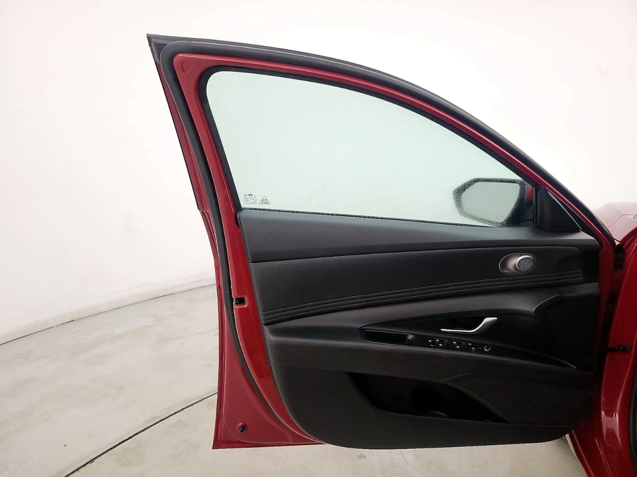 Hyundai Elantra Limited 2023