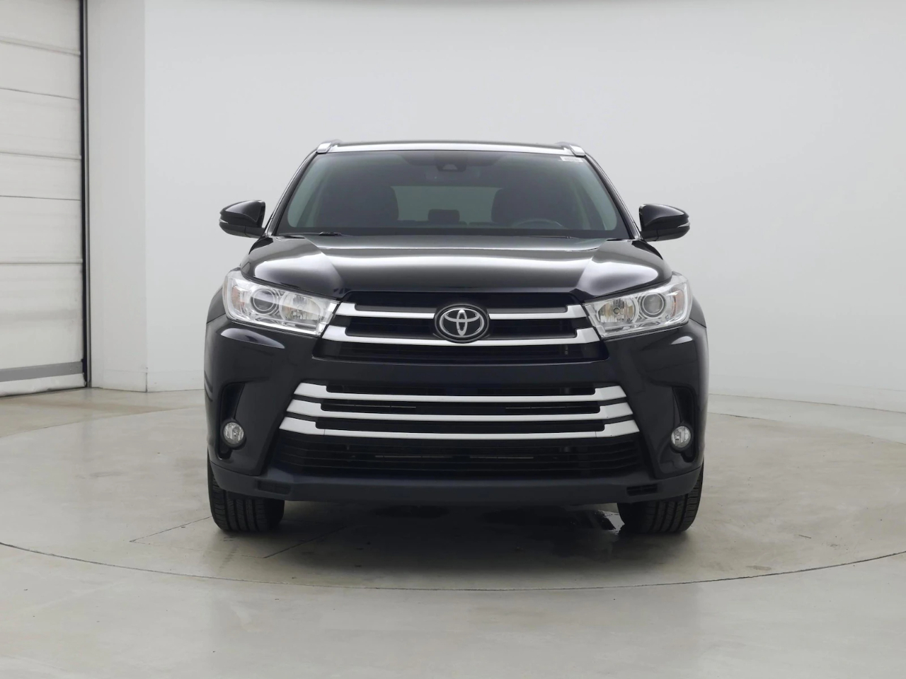 Toyota Highlander XLE FWD V6 2019