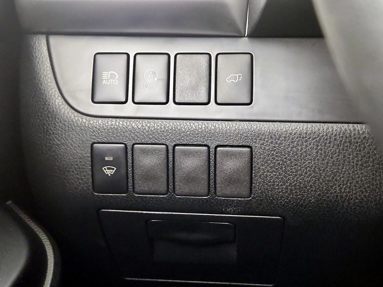 Toyota Highlander XLE FWD V6 2019