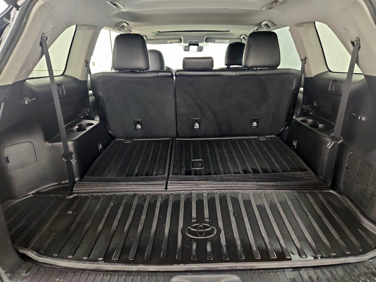 Toyota Highlander XLE FWD V6 2019