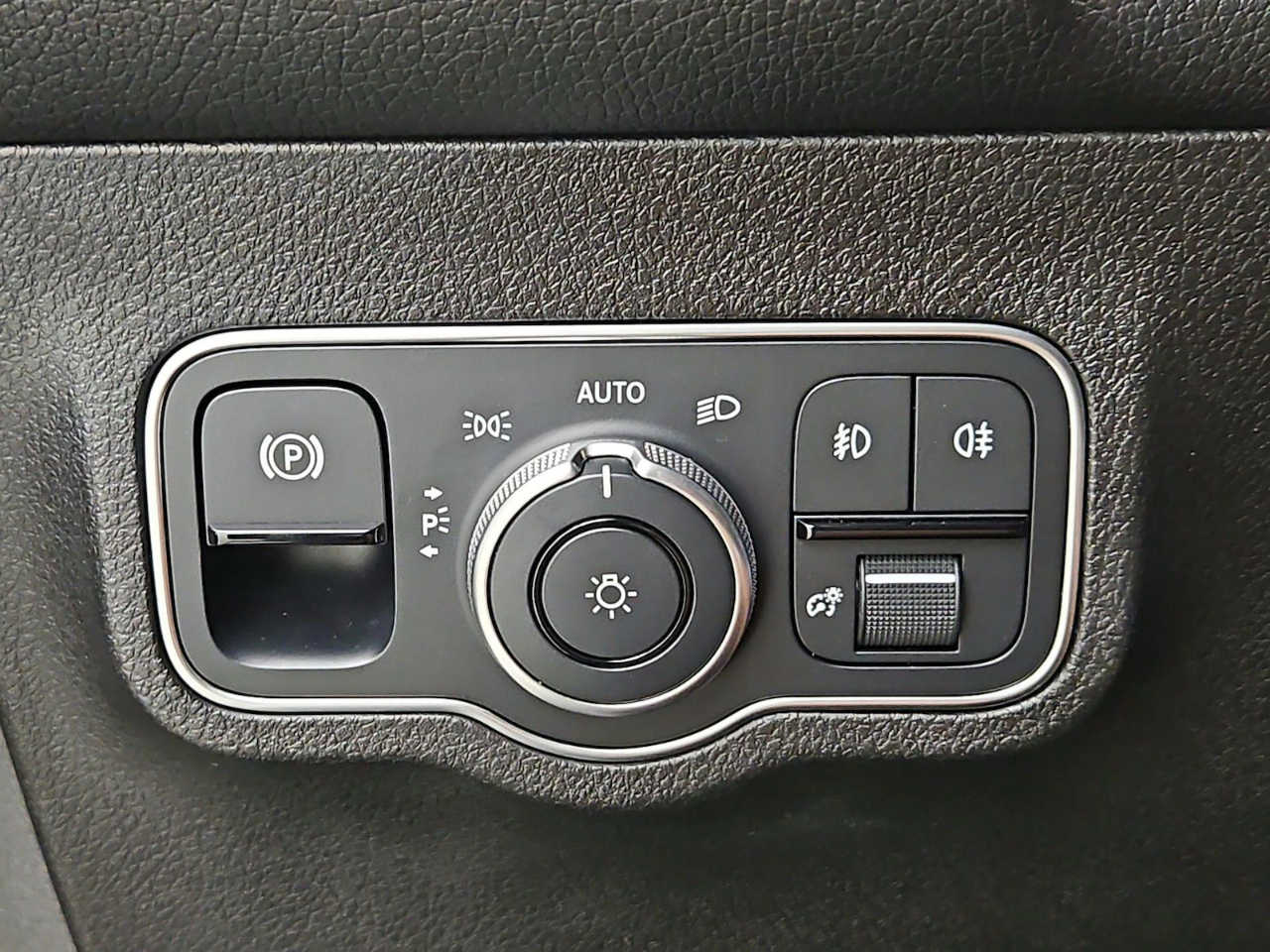 Mercedes-Benz GLB-Class GLB 250 2021